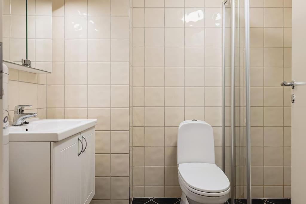 Fresh Studio Apartment, A Short Walk From Bryggen Bergen Exterior foto